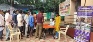 गैरापत्ती के साप्ताहिक बाजार में पुलिस का स्वास्थ्य शिविर; 84 नागरिकों की जांच